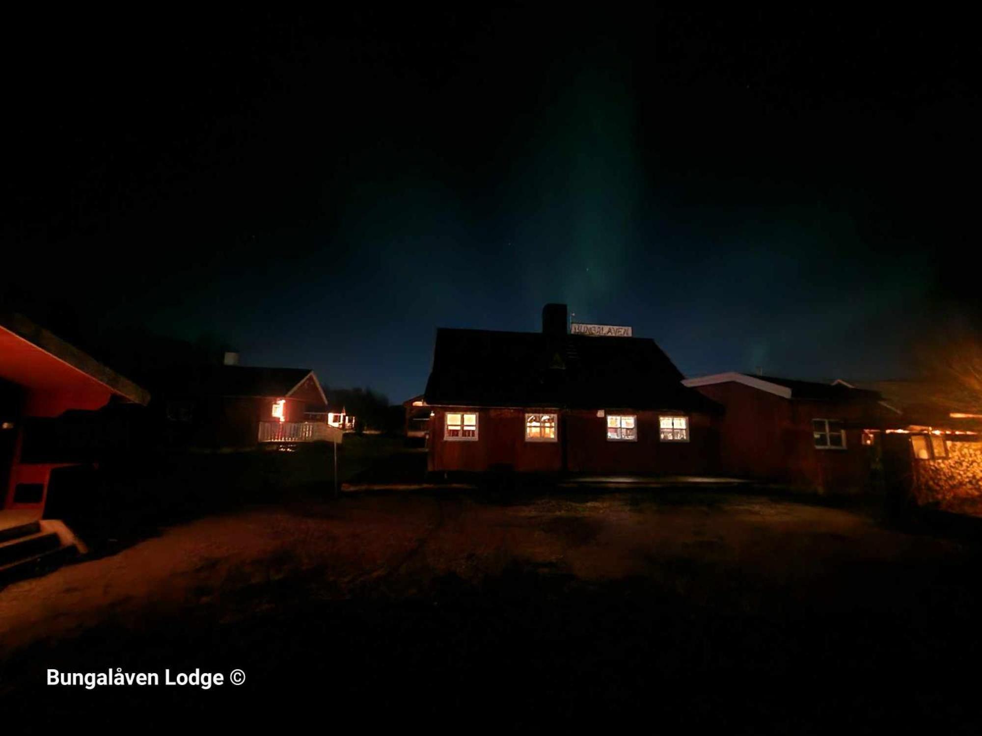 Bungalaven Lodge As Børselv Extérieur photo